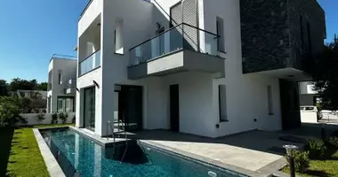 Villa 4 Zimmer mit Parkplatz, mit Schwimmbad, mit Garten in Kazafani, Nordzypern