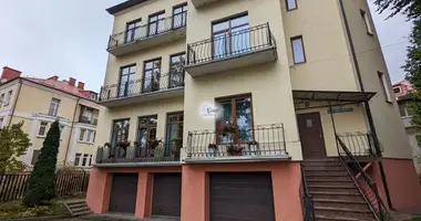 3 room apartment in Kaliningrad, Russia