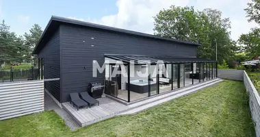 Haus 4 zimmer in Verwaltungsgemeinschaft Helsinki, Finnland