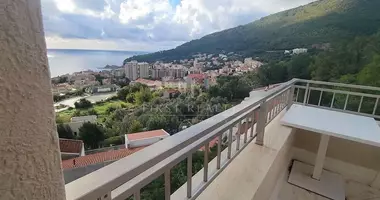 Wohnung 3 Zimmer in Petrovac, Montenegro