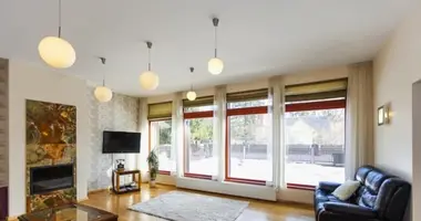 8 room house in Jurmala, Latvia