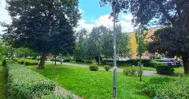 Mieszkanie 2 pokoi w Warszawa, Polska