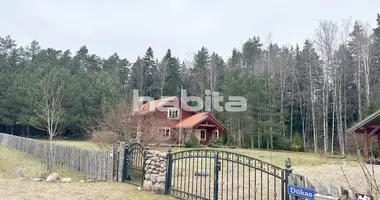 Dom 5 pokojów w Zocene, Łotwa
