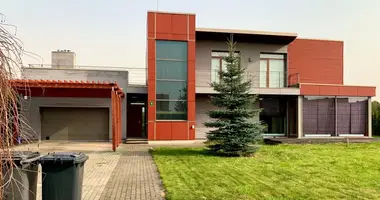 Villa 5 bedrooms in Marupe, Latvia