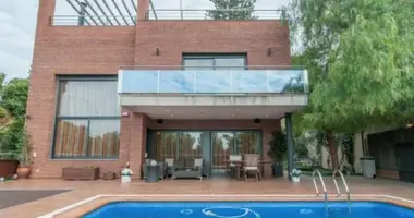 Villa 4 bedrooms in Castelldefels, Spain
