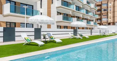 3 bedroom apartment in Guardamar del Segura, Spain