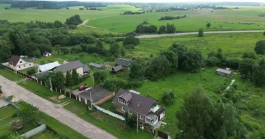 Haus in Astrosycki siel ski Saviet, Weißrussland