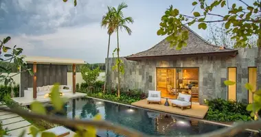 Villa 4 chambres avec Fenêtres double vitrage, avec Meublesd, avec Climatiseur dans Phuket, Thaïlande