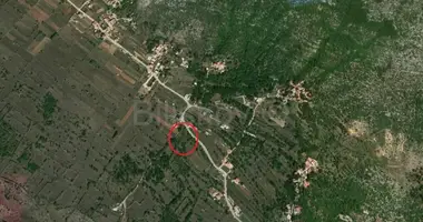 Plot of land in Dicmo, Croatia