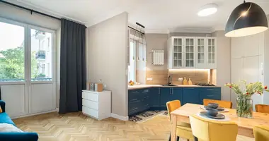 Apartamento 3 habitaciones en Varsovia, Polonia