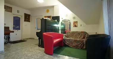 3 room apartment in Pomaz, Hungary