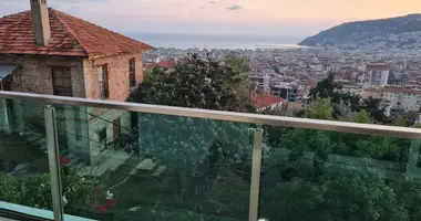 Дуплекс 5 комнат с парковкой, с видом на море, с бассейном в Аланья, Турция