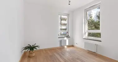 4 room apartment in Warsaw, Poland