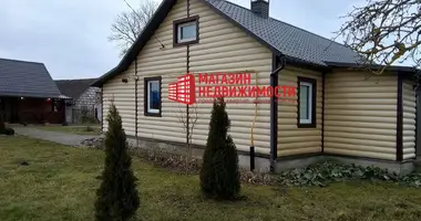 Haus in Ejsmantauski siel ski Saviet, Weißrussland