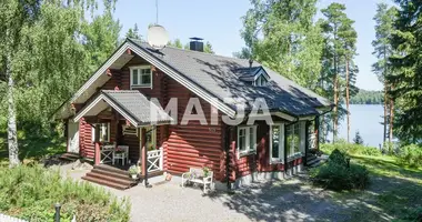 Villa 3 bedrooms with Terrace, in good condition, with Fridge in Loppi, Finland