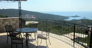 Apartamento 2 habitaciones en Lustica, Montenegro