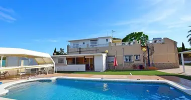 8 bedroom House in Rojales, Spain