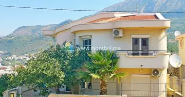 Casa 4 habitaciones en Dobra Voda, Montenegro