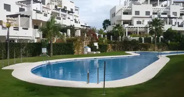 Wohnung 2 Schlafzimmer in Estepona, Spanien