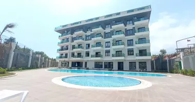 Doppelhaus 3 Zimmer mit Parkplatz, mit Schwimmbad, mit Sauna in Karakocali, Türkei