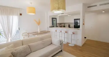 Mieszkanie 3 pokoi w Tavernes Blanques, Hiszpania