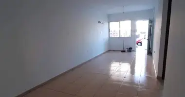 Wohnung 3 Schlafzimmer in Oroklini, Zypern