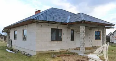 Dom w Radvanicki siel ski Saviet, Białoruś