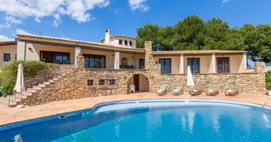 Villa in Calp, Spanien