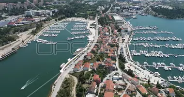 Grundstück in Sibenik, Kroatien