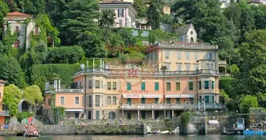 Mieszkanie 3 pokoi w Brunate, Włochy