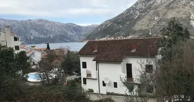 Parcela en Stoliv, Montenegro