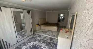 Коттедж 4 комнаты с мебелью, с гаражом, с c ремонтом в Ташкент, Узбекистан