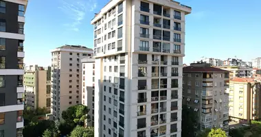 3 bedroom apartment in Kadikoey, Turkey