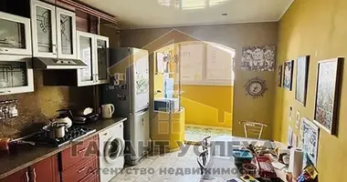 Apartamento 3 habitaciones en Muhavecki selski Savet, Belarús