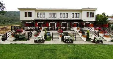 Hotel 318 m² en Rachoni, Grecia