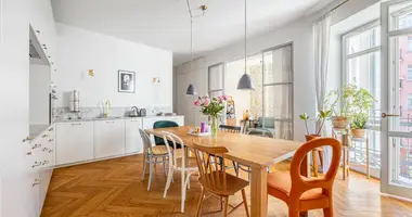 3 room apartment in Warsaw, Poland