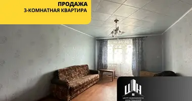 Apartamento 3 habitaciones en Dubrowna, Bielorrusia