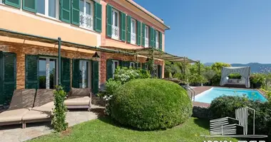 Villa 7 bedrooms with parking, with Air conditioner, with Sea view in Santa Margherita Ligure, Italy