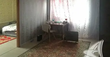 2 room apartment in Kamieniuki, Belarus