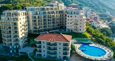 Gewerbefläche 424 m² in Becici, Montenegro
