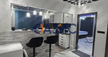 Квартира 3 комнаты в Несебр, Болгария