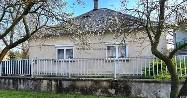 2 room house in Ajka, Hungary