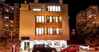 Building for rent in Tbilisi, Saburtalo in Tiflis, Georgien