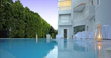Villa 8 bedrooms with Swimming pool, with Mountain view, with City view in Attica, Greece