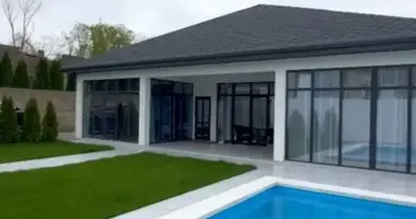 Haus 7 zimmer in Chereshnya, Russland