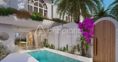 Villa 2 bedrooms with Balcony, with Air conditioner, with parking in Tibubeneng, Indonesia