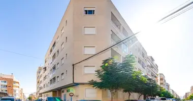 2 bedroom apartment in Torrevieja, Spain