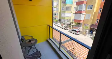 Apartamento 4 habitaciones en Mahmutlar, Turquía