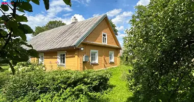 Casa en Salakas, Lituania