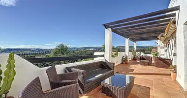 Квартира 4 спальни в Casares, Испания
